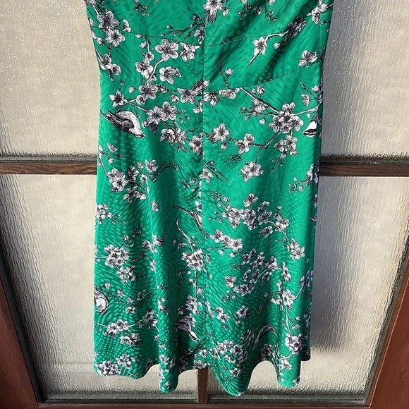 Hutch Green Wrap Tie Front Midi Dress - Picture 10 of 13